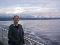  04_susanna_on_ferry.jpg 