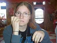  06_susanna_waiting.jpg 