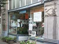  13_bookstore.jpg 