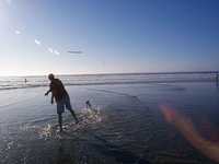  0204-beach-011.jpg 