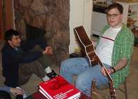  39-leonard-not-playing-guitar.jpg 