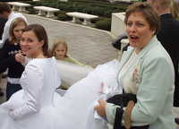  29-anne-with-train.jpg 