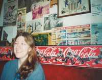  19-kim-cafe-50s.jpg 