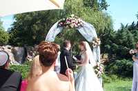  21-kim-reads-her-vows.jpg 