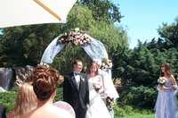  24-they're-married.jpg 