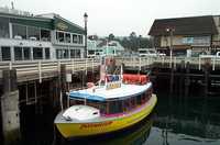  05-tacky-boat.jpg 