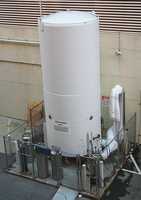 04-liquid-nitrogen-from-above.jpg 
