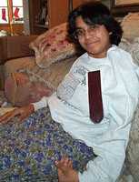  03-sumana-wears-sweatshirt.jpg 